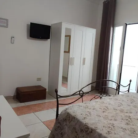 Da Vinci Affittacamere Borgo Taranto Exterior foto